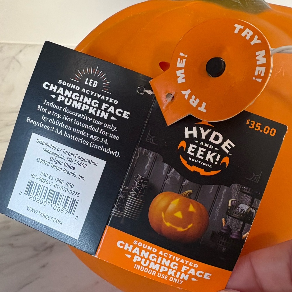 Hyde and Eek! Sound Activated Changing Face Pumpkin - Picture 2 of 12